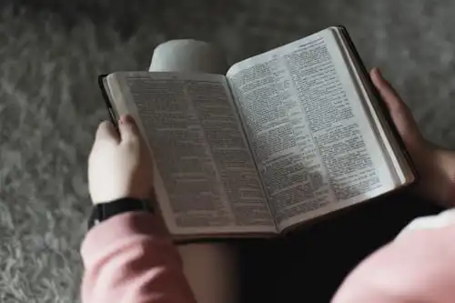 Versets Bibliques Sur Qu'est-ce Que L'immoralité Sexuelle ?
