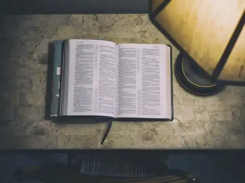 Versículos Da Bíblia Sobre Não Ir à Igreja